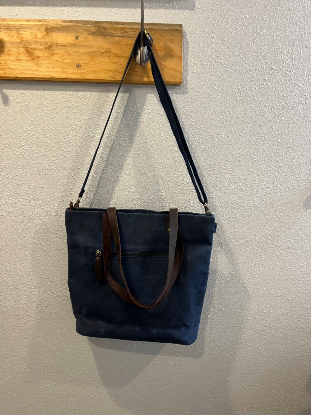 Crescent & Wise Navy Waxed Canvas Tote Crossbody Bag